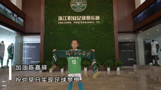 人成精品